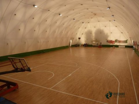 學(xué)校籃球場木地板承載力